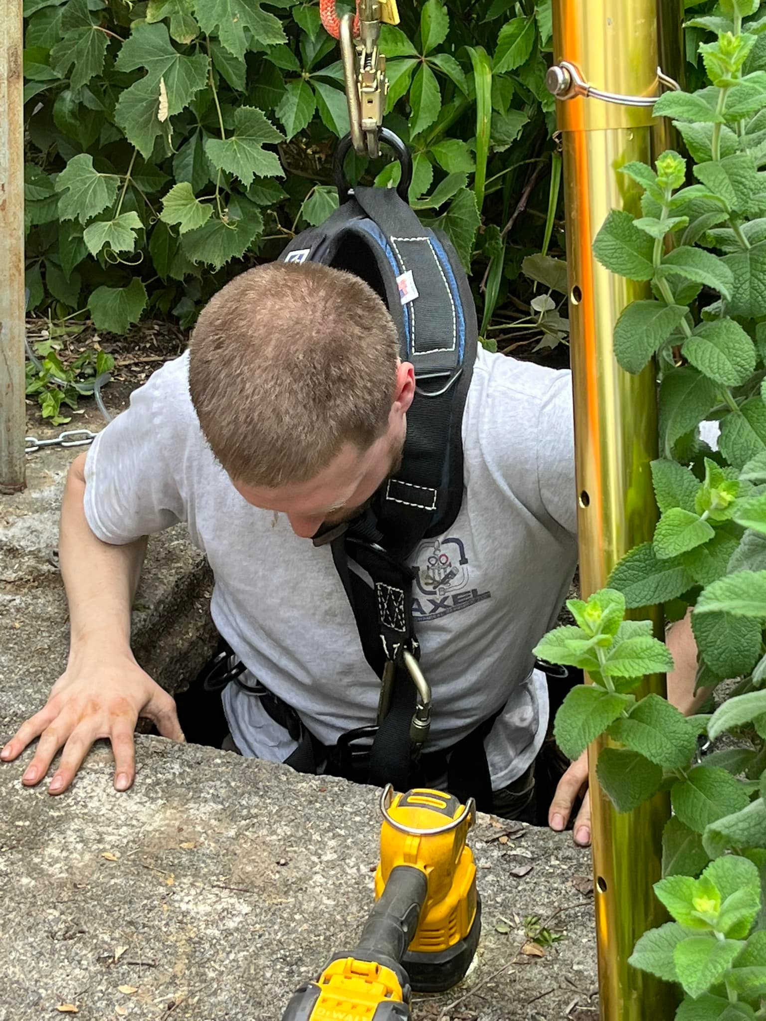 drain cleaning technician